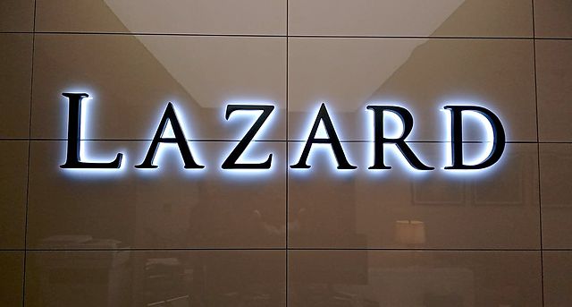 Halo-lit reception letters – Investment bank · LED backlit 3D letters
