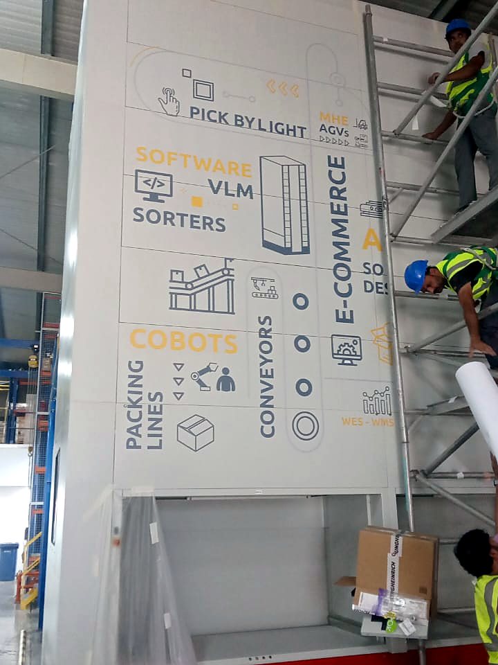 Logistics company: Installing
